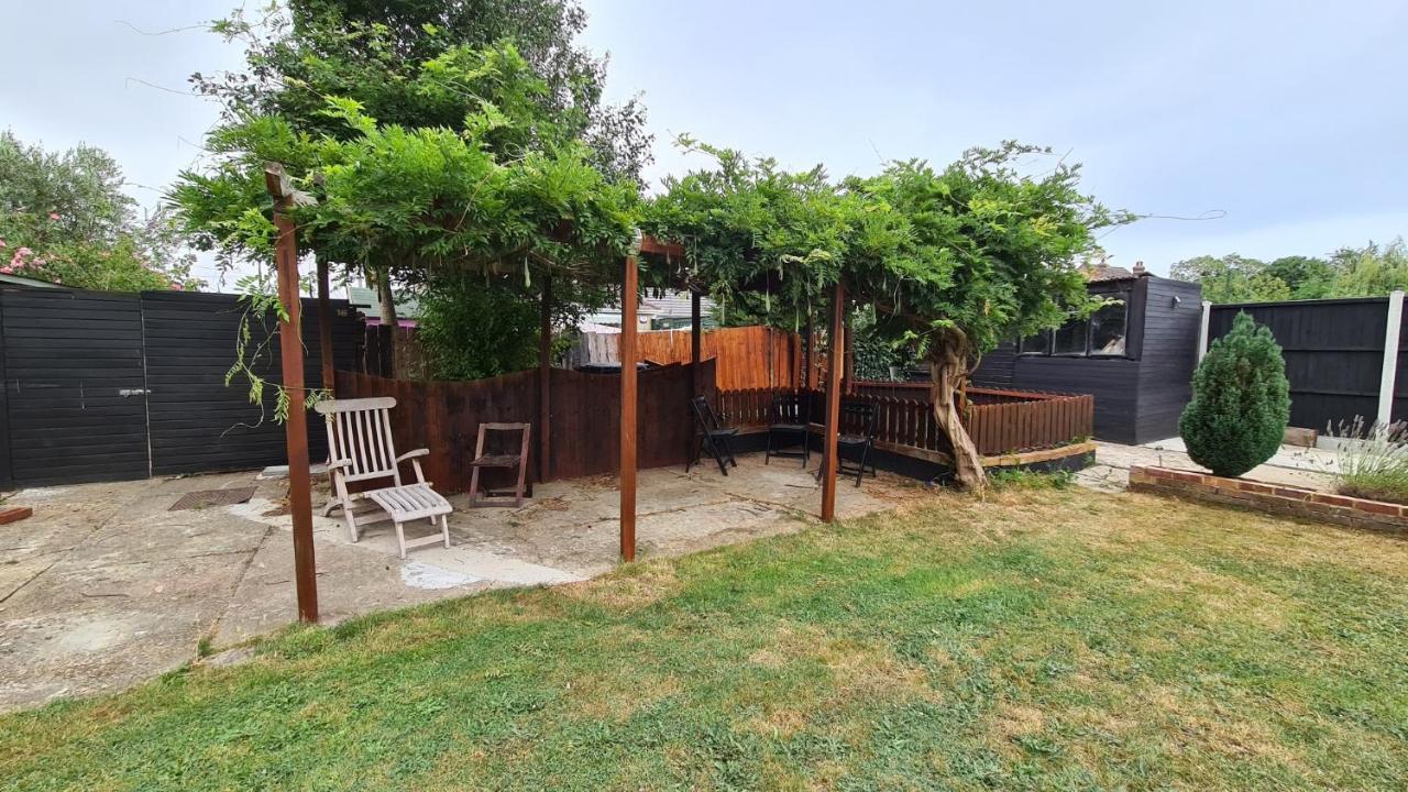 로치퍼드 Westbury House 빌라 외부 사진
