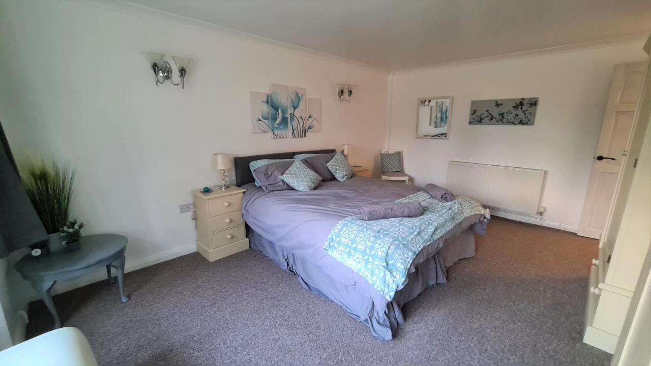 로치퍼드 Westbury House 빌라 외부 사진