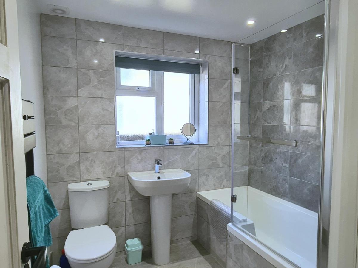 로치퍼드 Westbury House 빌라 외부 사진
